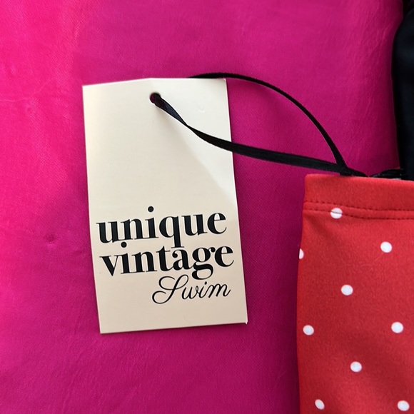 Pinup style Two piece bathing suit - Picture 3 of 5